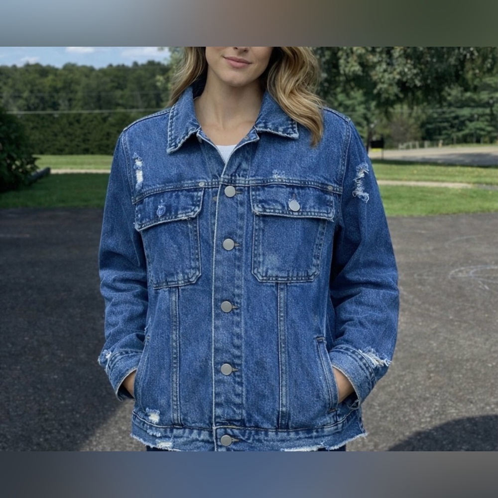 BlankNYC Blue Denim Oversized Distressed Jean Jacket Women’s Size Small